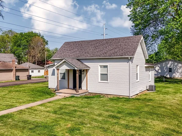 25 N Depot St, New Palestine, IN 46163