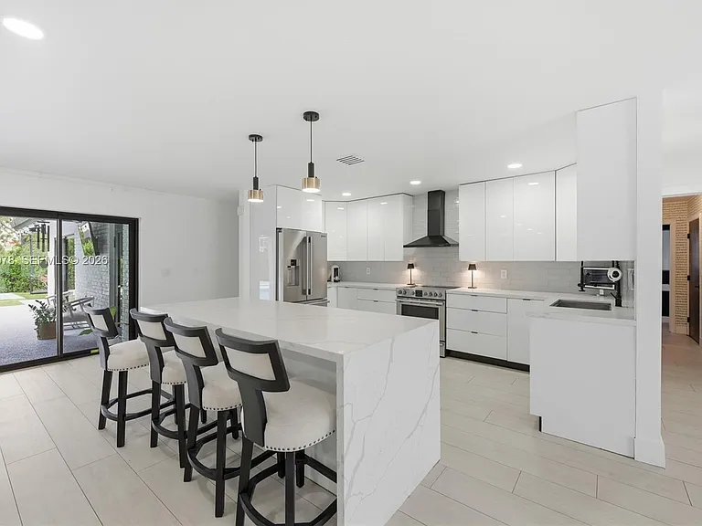 9935 Ramblewood Dr — Photo 5