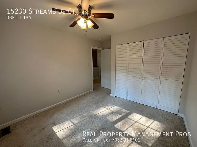 15230 Streamside Ct — Photo 16