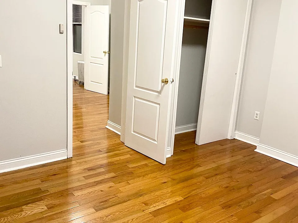 6308 Broadway #5