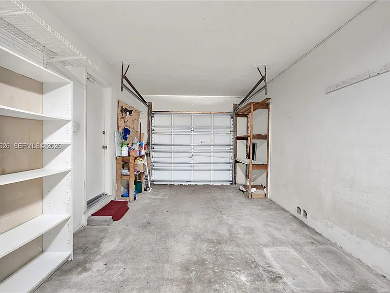 18225 SW 94th Ave — Photo 6