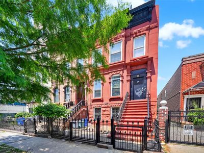 17 Palmetto Street, Brooklyn, NY, 11221