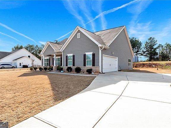 3rd image of 1081 Pine View Trl