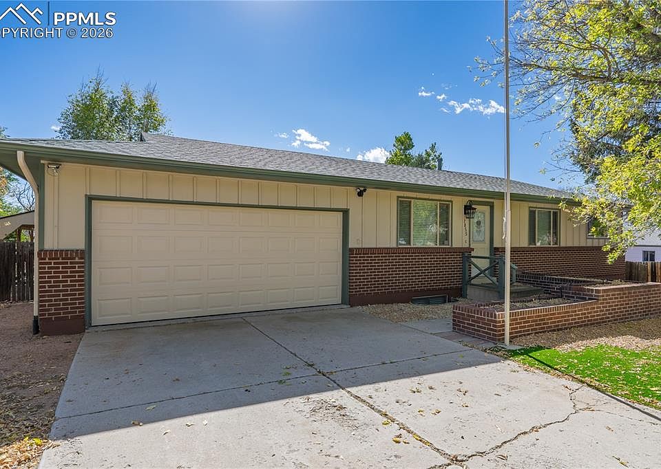 1st image of 2855 El Capitan Dr