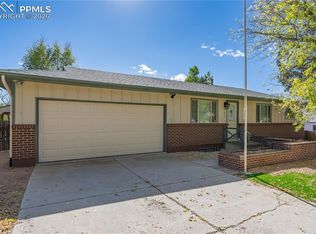 2855 El Capitan Dr, Colorado Springs, CO 80918