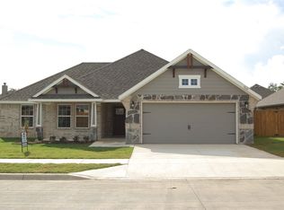 968 E 5th St, Springtown, TX 76082