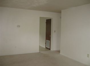 9560 9th Bay St APT C, Norfolk, VA 23518