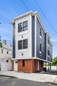 19 Suffolk St #1, Chelsea, MA, 02150