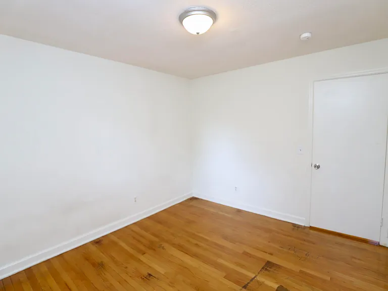 1912 Dominion Dr — Photo 37