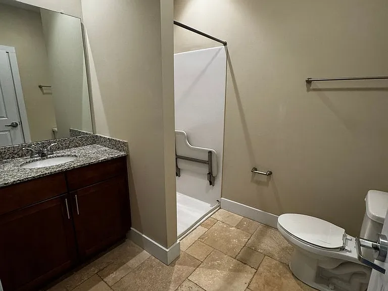 Fully Furnished Room Rentals with Utilities Included! Now Pre Leasing! — Photo 22