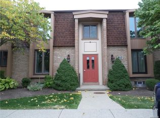 50 Groton Dr APT 2, Amherst, NY 14228