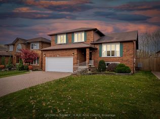 118 Waverly St N, Oshawa, ON L1J8G5