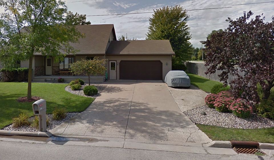 1st image of 353 N Park Ln