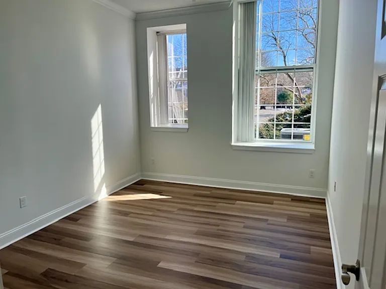 Washington Green Rentals — Photo 13