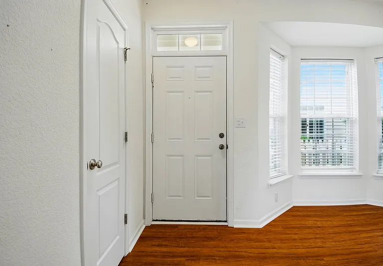 1301 Teton Cir — Photo 7