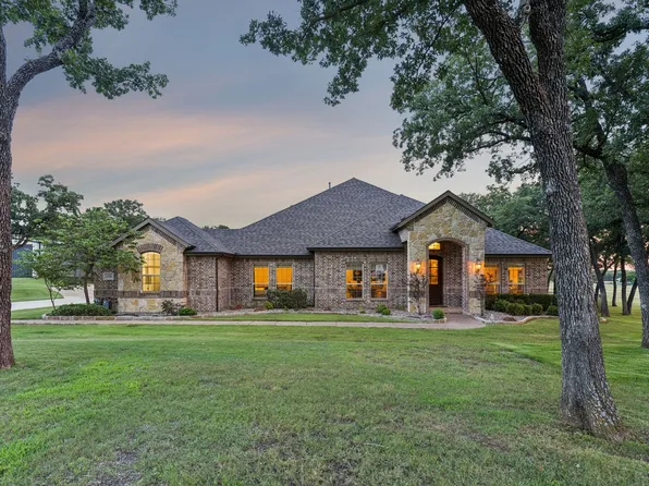 120 Hidden Valley Airpark, Shady Shores, TX 76208