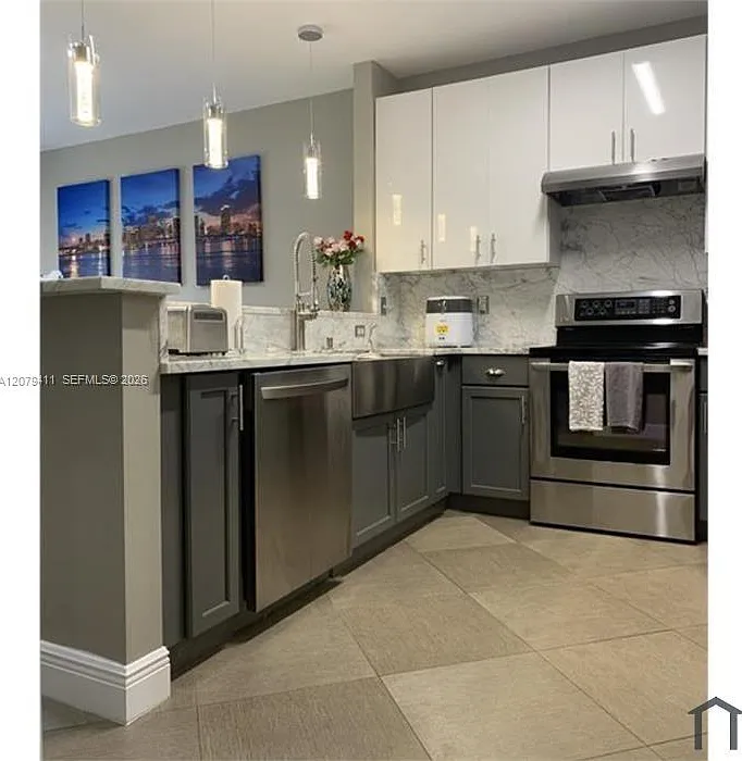 2306 SE 24th Ave #2306