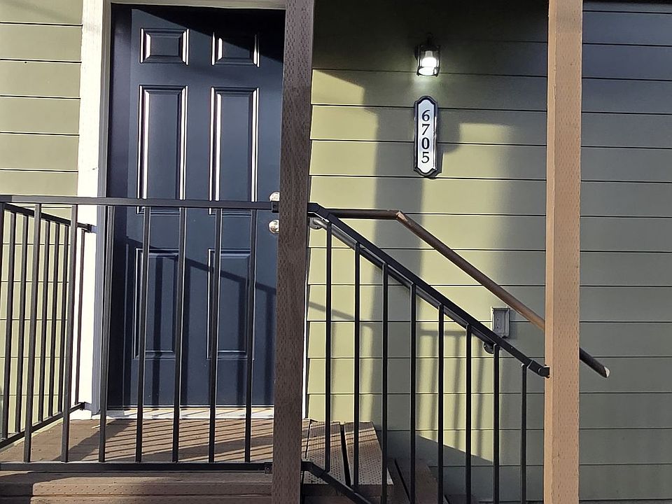 1st image of 6705 150th St SW