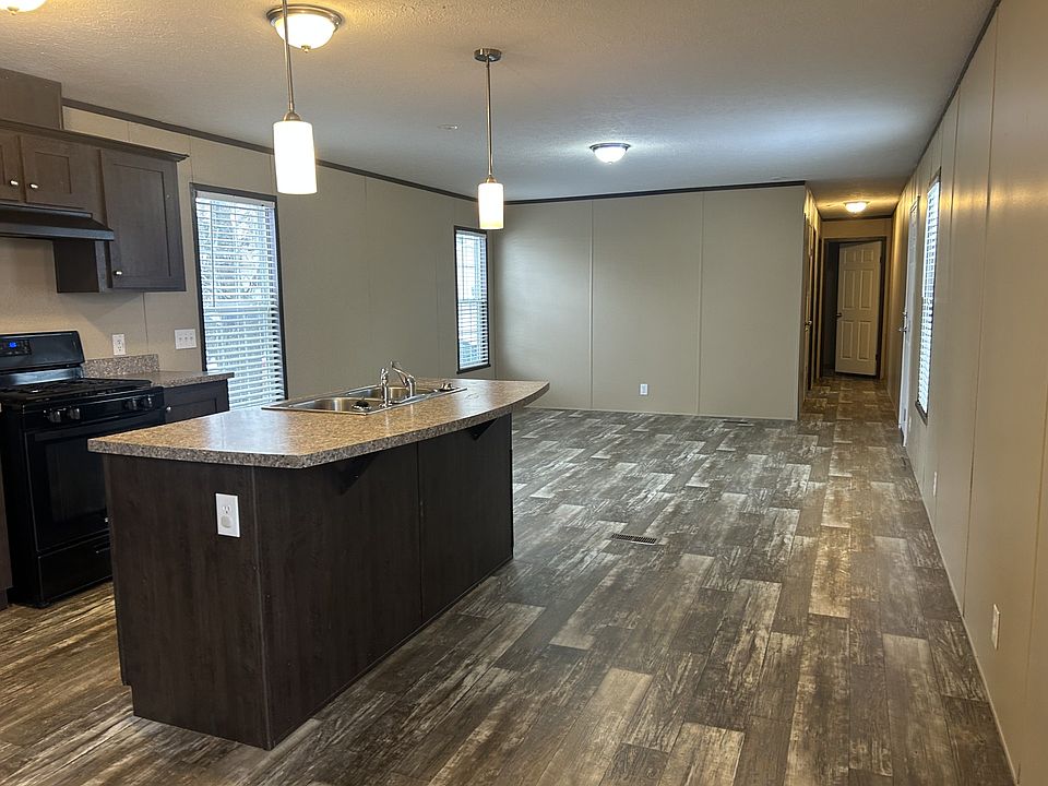 1st image of 3000 Tuttle Creek Blvd #319