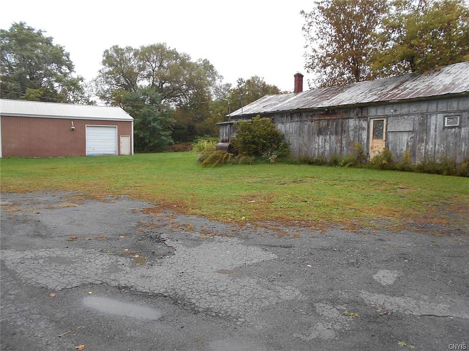 2nd image of 2781 Perryville Rd