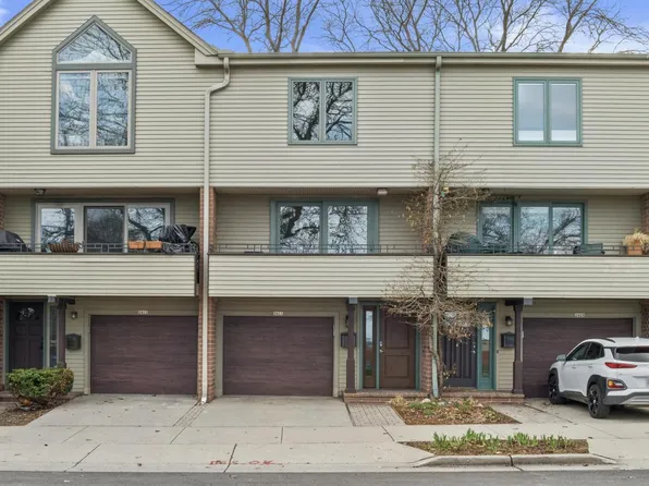 2411 South Superior STREET, Milwaukee, WI 53207