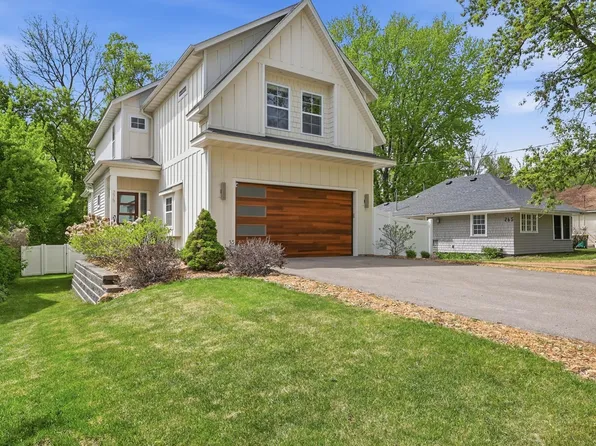 275 Crestview Ave, Long Lake, MN 55356