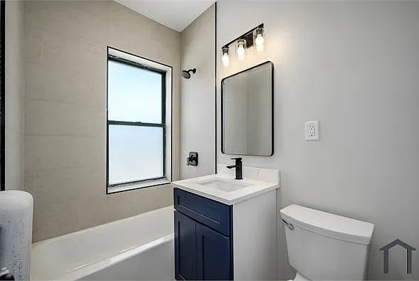 1206 W 83rd St #206 — Photo 6
