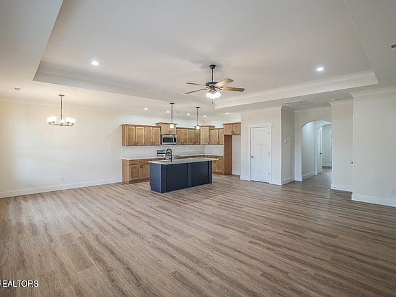 3rd image of 806 Sunset Grove Ln Lot 1