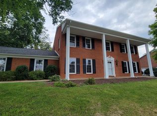 1620 Meadowview Ln, Martinsville, VA 24112