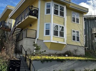 826 N Garden St, Bellingham, WA