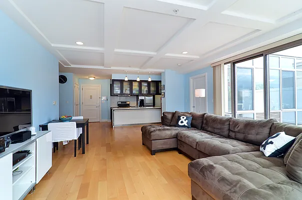 Sold by Prime Realty | media 11