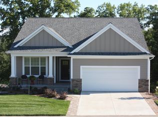 5562 Preserve Dr NE #83, Belmont, MI 49306
