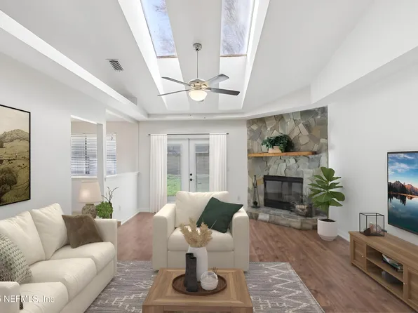 1336 BEE Street, Orange Park, FL 32065