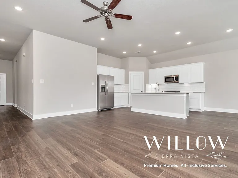 1218 Scarlet Creek Dr — Photo 31