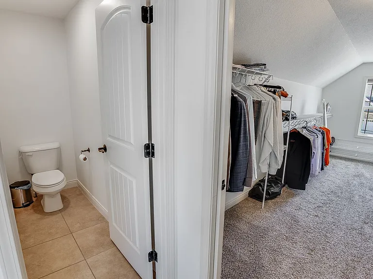 1208 White Oak Rd — Photo 37