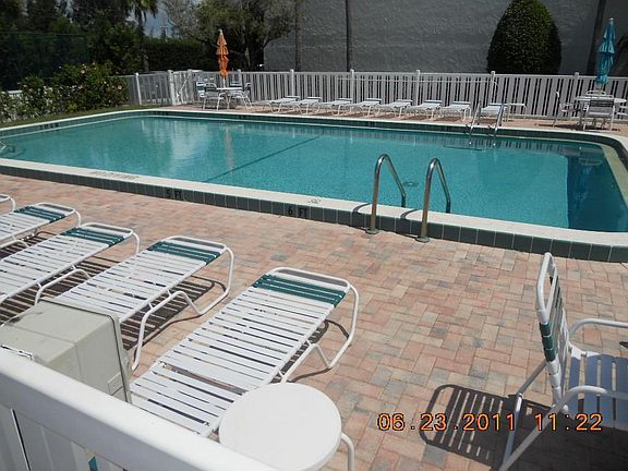 4th image of 2400 S Ocean Dr APT 6121