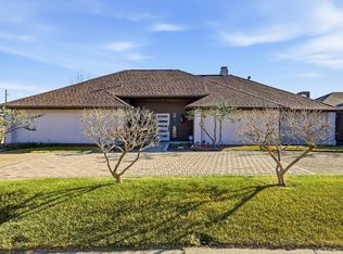 7736 Lone Moor Cir, Dallas, TX 75248