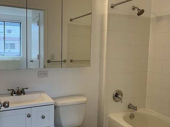 5th image of 68 Bradhurst Ave APT 7K