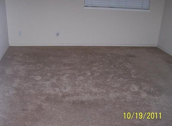 2nd image of 2691 Somerset Park Cir