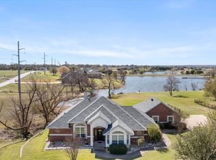 1611 Lady Amber Ln, Granbury, TX 76049