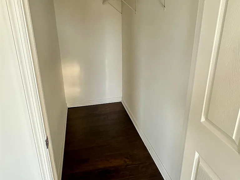 37 N Massachusetts Ave #3 — Photo 11