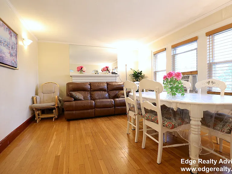 29 Wiltshire Rd #1 — Photo 4