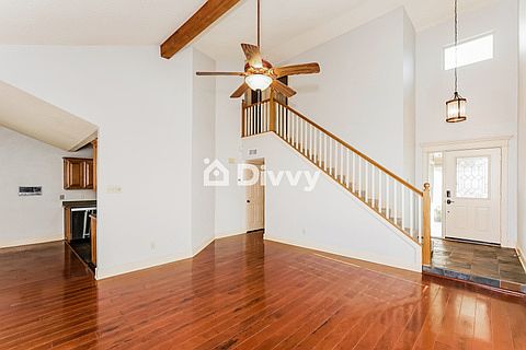 3rd image of 3205 Village Oak Dr