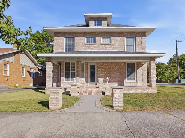 2800 Western Ave, Mattoon, IL 61938