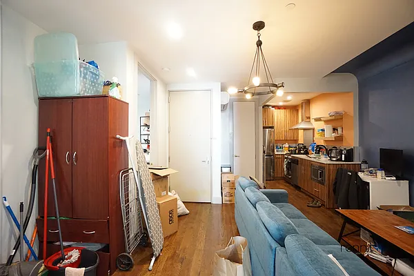 Rented by Rennit Inc. | media 26