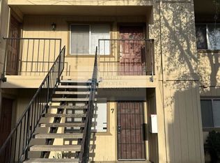 1819 S Cherokee Ln APT 9, Lodi, CA 95240