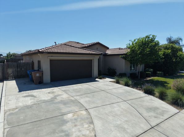 2717 Mercedes Dr