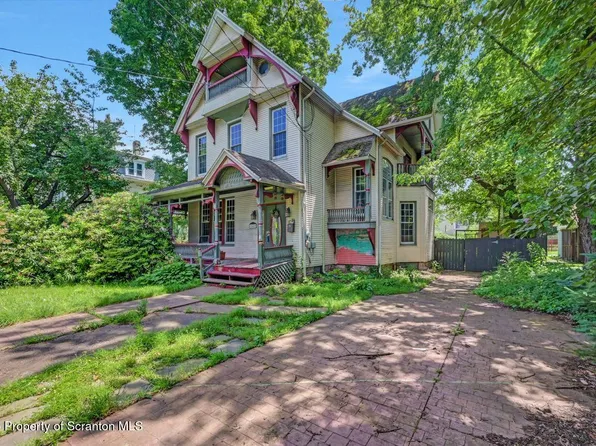 1642 Sanderson Ave, Scranton, PA 18509