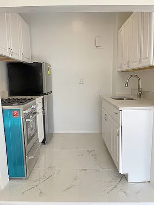 Rented by AJ Clarke | media 14