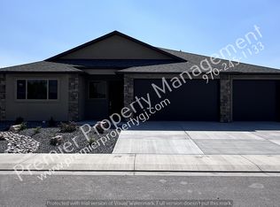 3077 Thunder Cloud Dr, Grand Junction, CO 81504